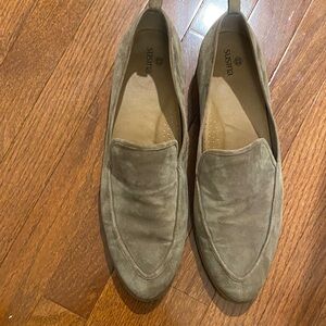 Women's Tan Loafers